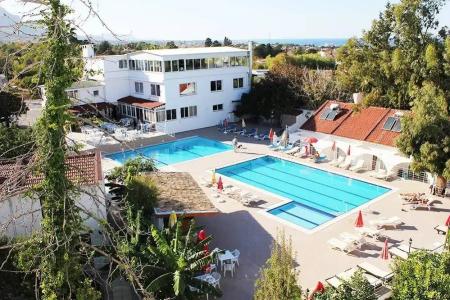 Holiday Village Rose Gardens - 18