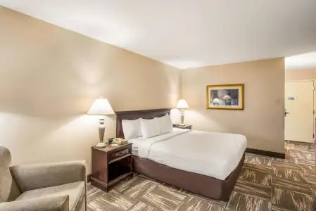 Clarion Inn Grand Junction - 41