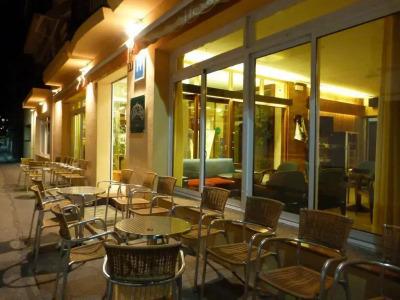 Hostal Rom Familiar - 16