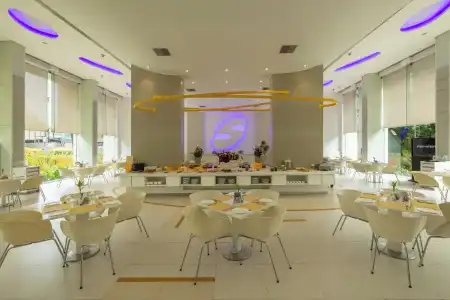 Kohinoor Elite near BKC - 23