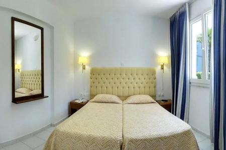 Helion Villas and Apartments - 3