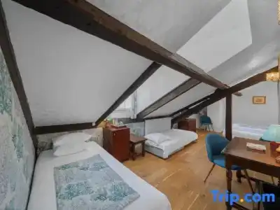 Hôtel de la Bretonnerie - 100