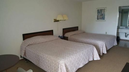 Town N Country Motor Inn - 15