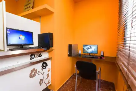 Sol y Miel Hostal - 26