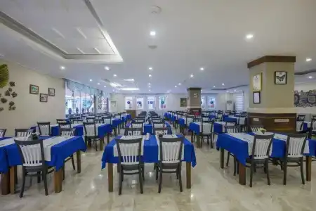 Club Big Blue Suit - All Inclusive - 39