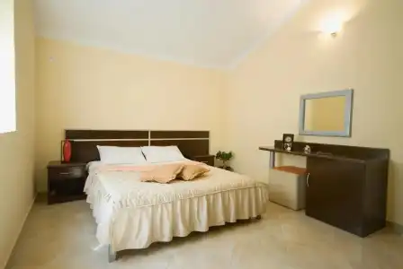 Contessa Apartments - 38