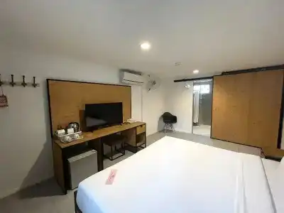 Dolphin Bay Beach Resort - 111