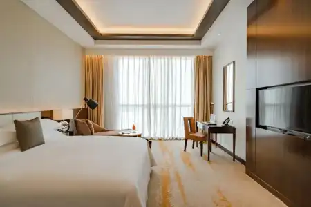 Johari Rotana - 51