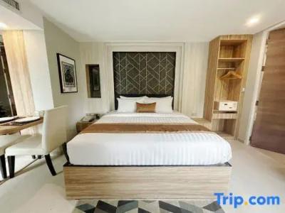 iCheck inn Residences Sukhumvit 20 - 81
