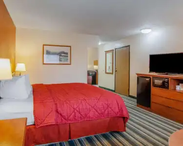 Quality Inn & Suites Medford Airport - 30