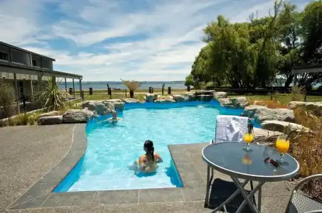 Wai Ora Lakeside Spa Resort - 40