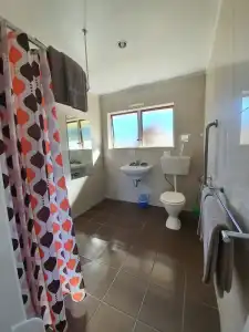 Ocean Inn Motel - 9
