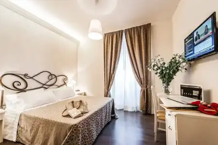 Relais de l'Opera - 48