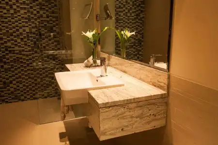 Hilton Dead Sea Resort & Spa - 8