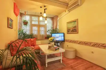 Guesthouse Tomovi - 0