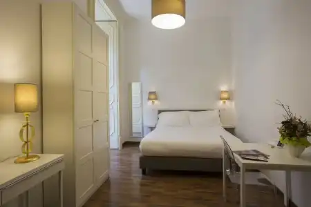 Napoli Class Luxury Rooms & Suites - 16