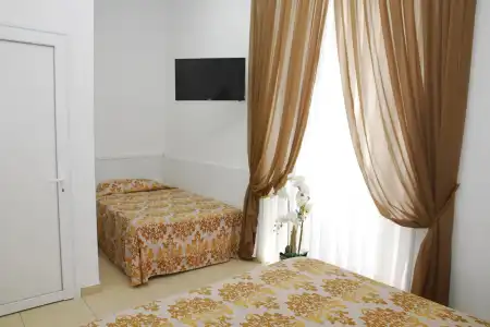 Casablanca - 28