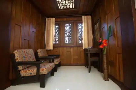 Chang Siam Inn - 34