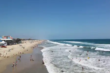 Best Western Surf City - 16