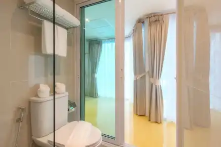 Anajak Bangkok - 81