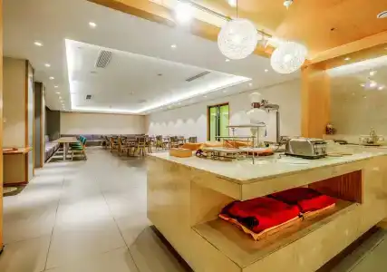 JI Shanghai Hongqiao Jinhui Road - 24