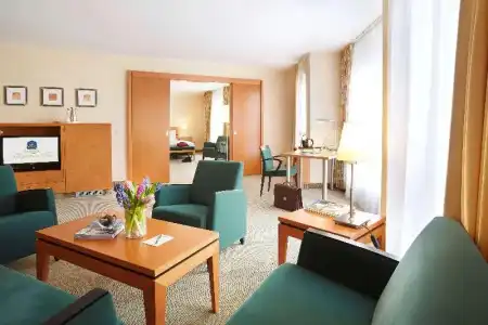Best Western Premier AirportBerlin - 53