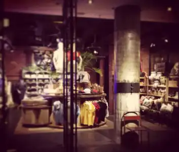 M Boutique - 14