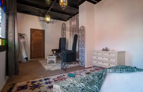 Riad Aliya - 12