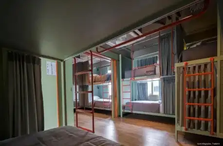 Samsen Street - 40
