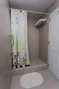 Sky Place Serviced Apartment - 75