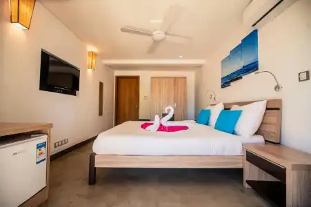 Toparadis Guest House - 51