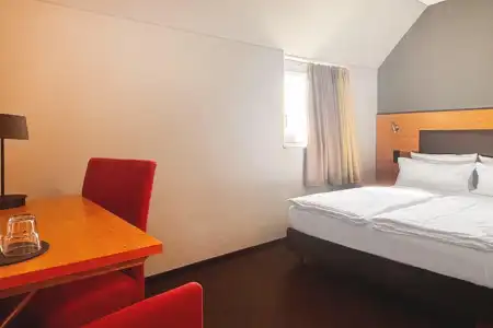 Garner Stuttgart - Zuffenhausen by IHG - 42