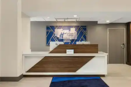 Holiday Inn Express Fayetteville – Fort Bragg by IHG - 34