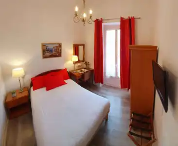 Hôtel Louvia - 3