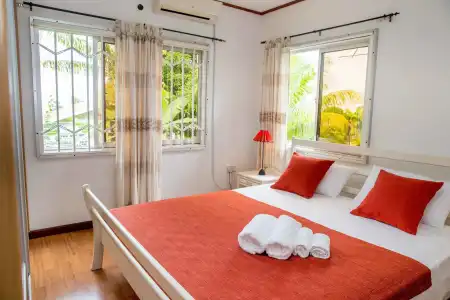 The Orchard Holiday Home - 3