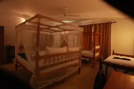 Mirissa Beach Inn - 54
