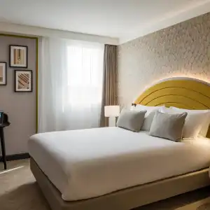 Mercure Chartres Est - 28