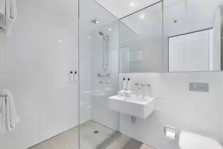 ULTIQA Air On Broadbeach - 248