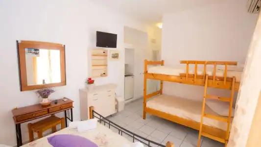Pension Ageliki - 21