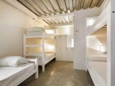Lemon Rock Hostel - 6