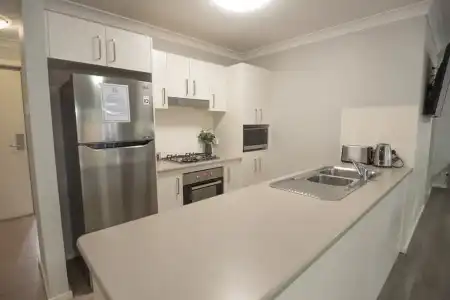 Cardiff Executive Apartments - 56
