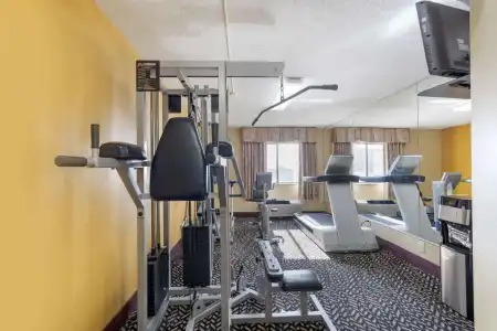 Quality Inn & Suites Bloomington University Area - 13