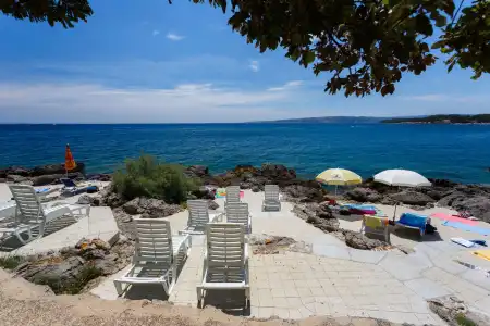 Drazica, Tamaris Villa and Villa Lovorka - 9