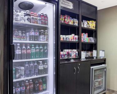 MainStay Suites Bismarck - 7