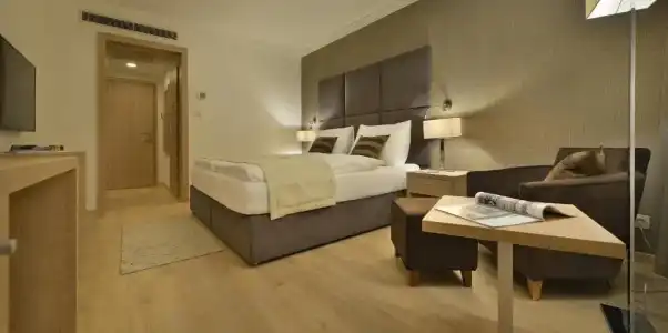 Apollo Bratislava - 33