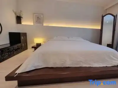 Kyungsung - 81