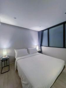 W 21 Bangkok - 33