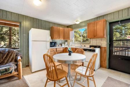 Nicky's Resort - 110