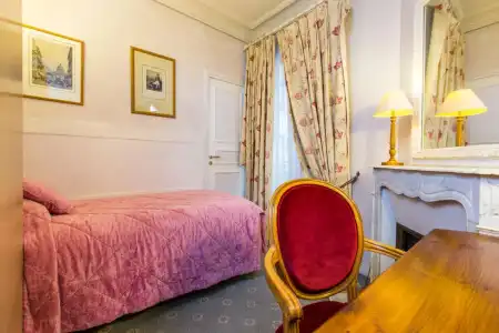 Hôtel Gavarni - 3