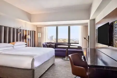 Sheraton Grand Los Angeles - 60